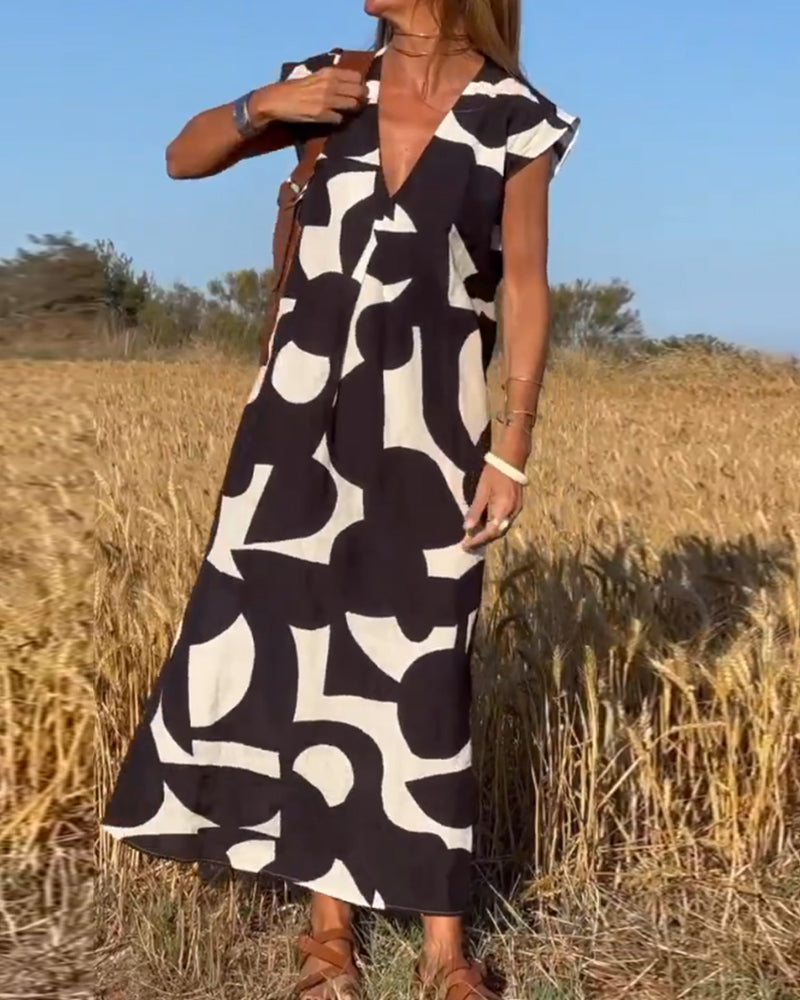 Missy - Dress with print and V-neckline