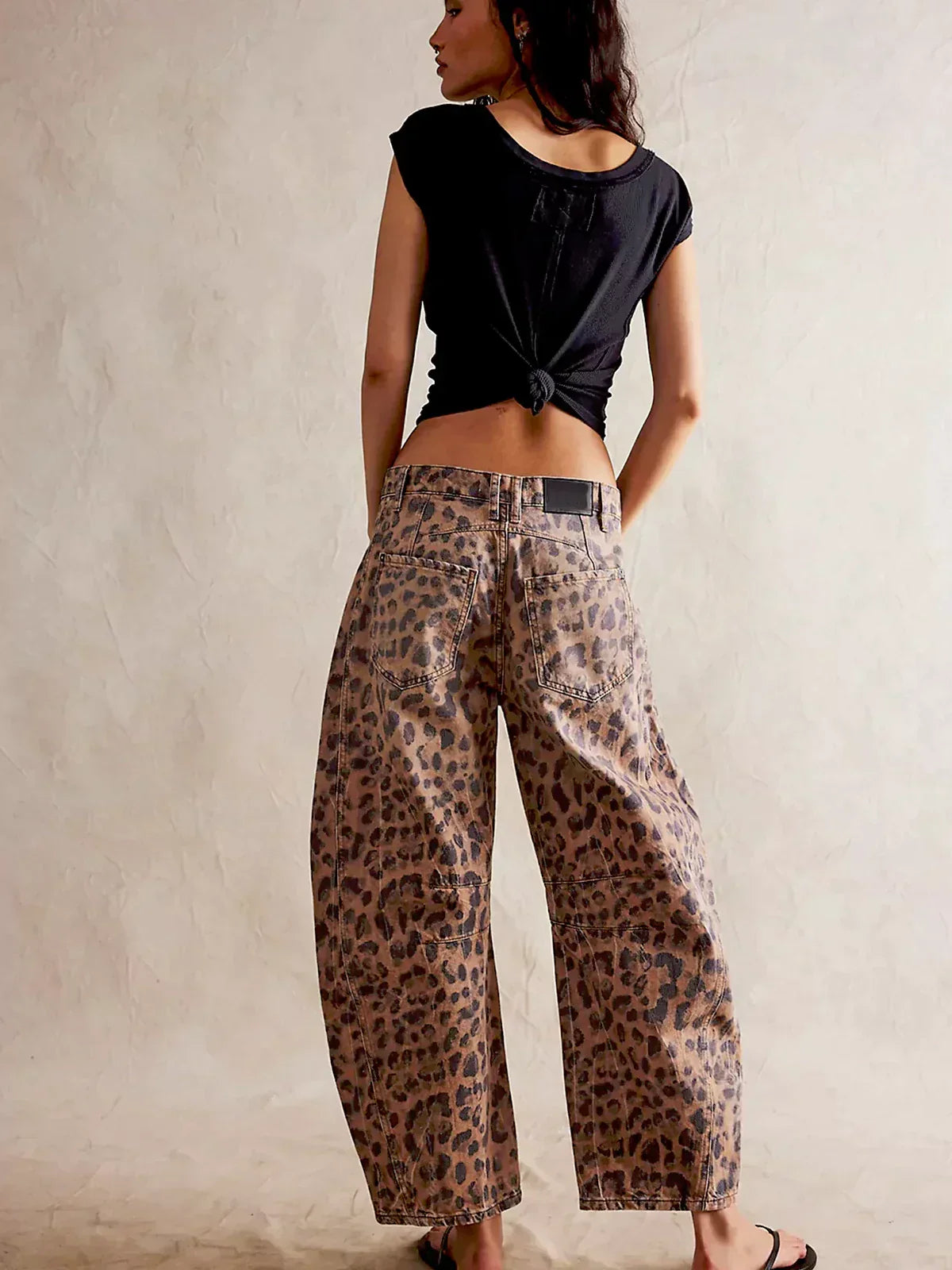 Angelina - Leopard Print Barrel Jeans