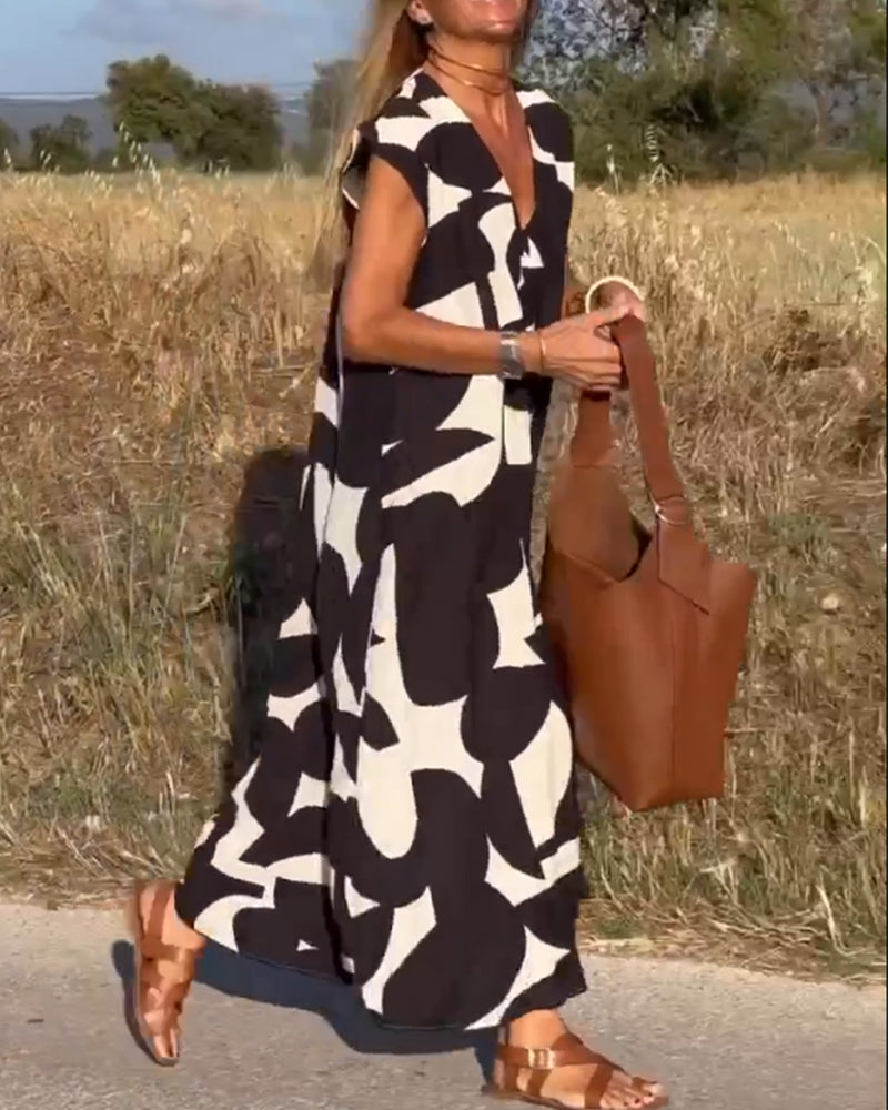 Missy - Dress with print and V-neckline