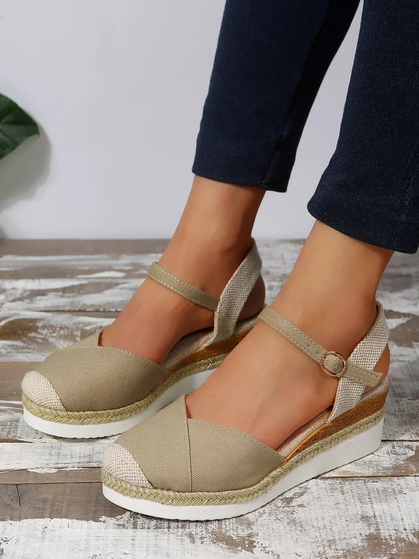 Kathrin | Women's Closed Toe Wedge Sandals
