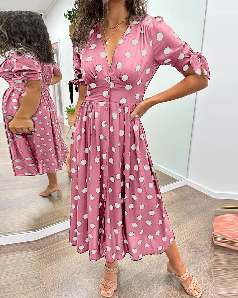 Dianne | Dress with V-neck and polka dots