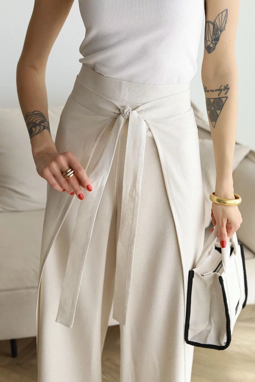 ELLA° LARGE - Linen Trousers