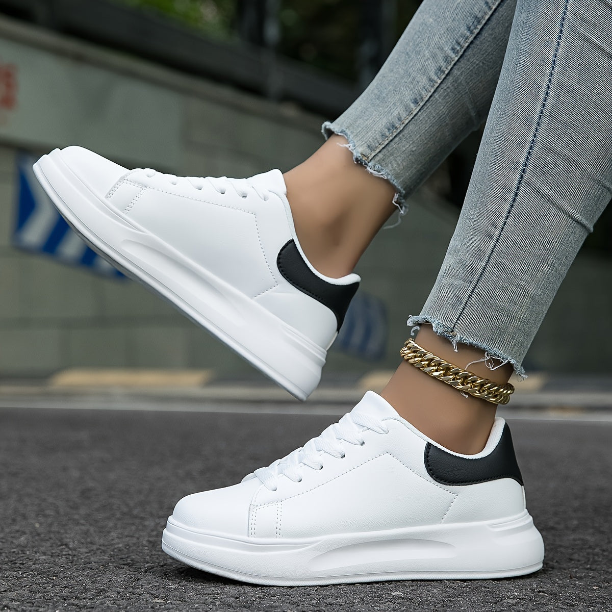 Mira | Ergonomic Sneakers