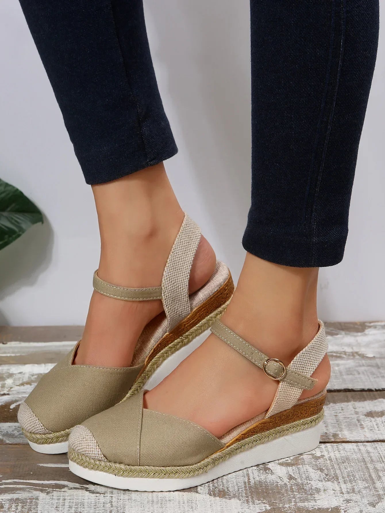 Kathrin | Women's Closed Toe Wedge Sandals