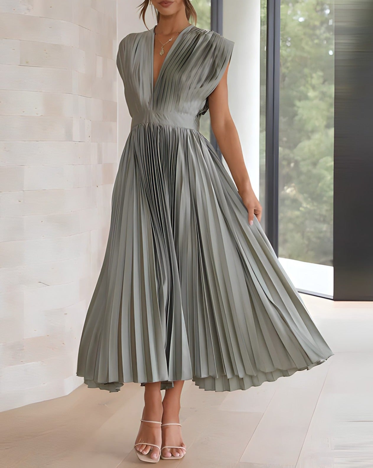 Sabrina - Sleeveless Pleated Midi Dress