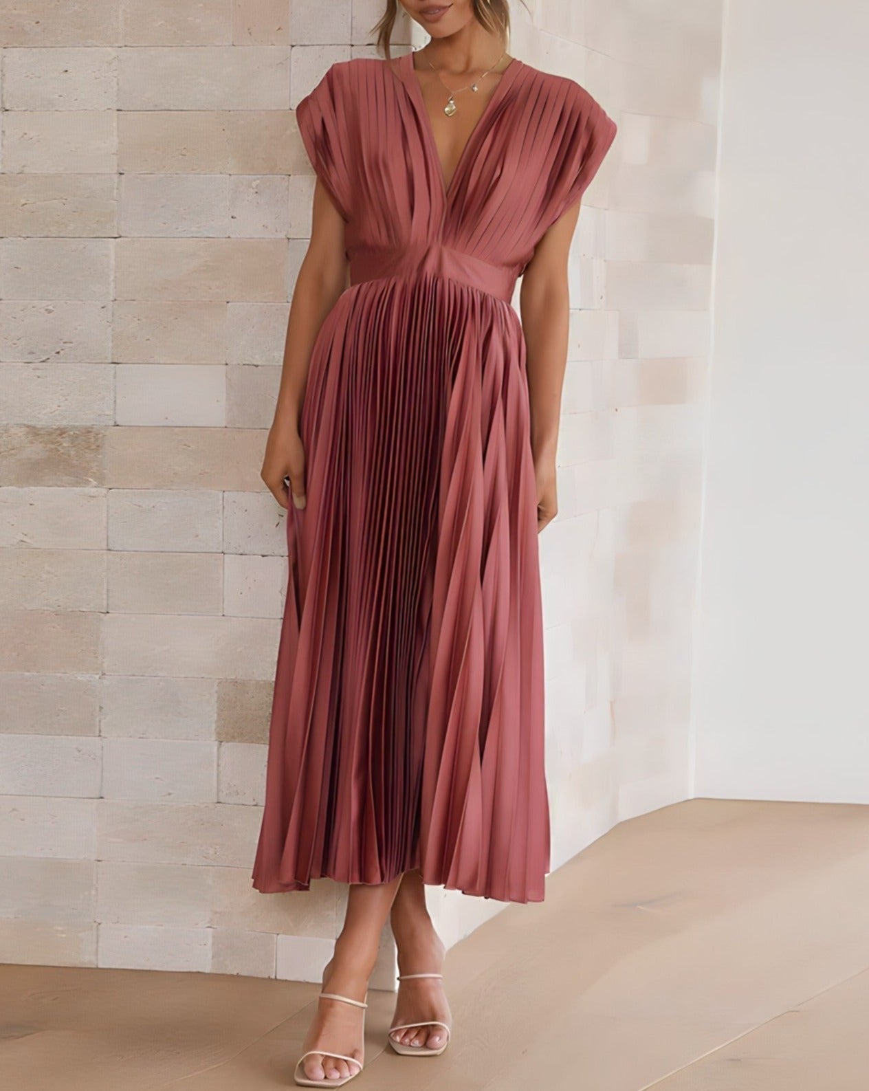 Sabrina - Sleeveless Pleated Midi Dress