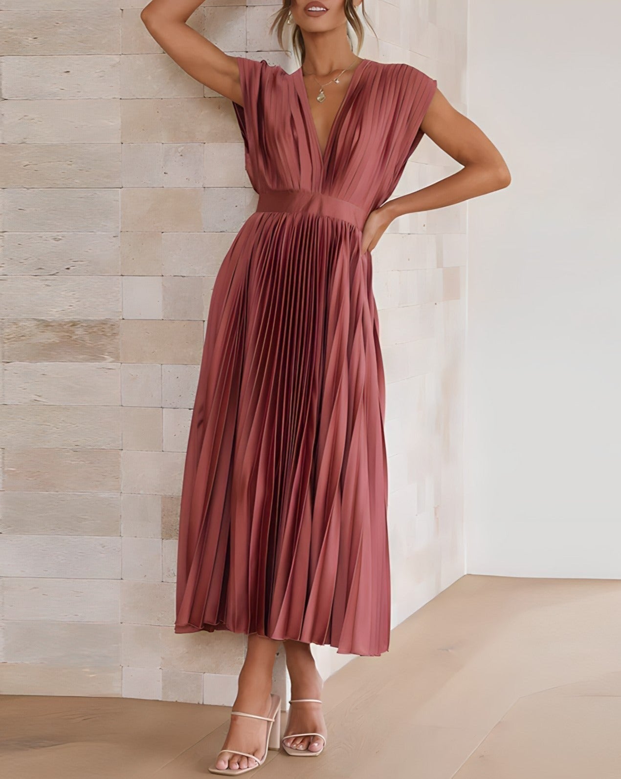 Sabrina - Sleeveless Pleated Midi Dress