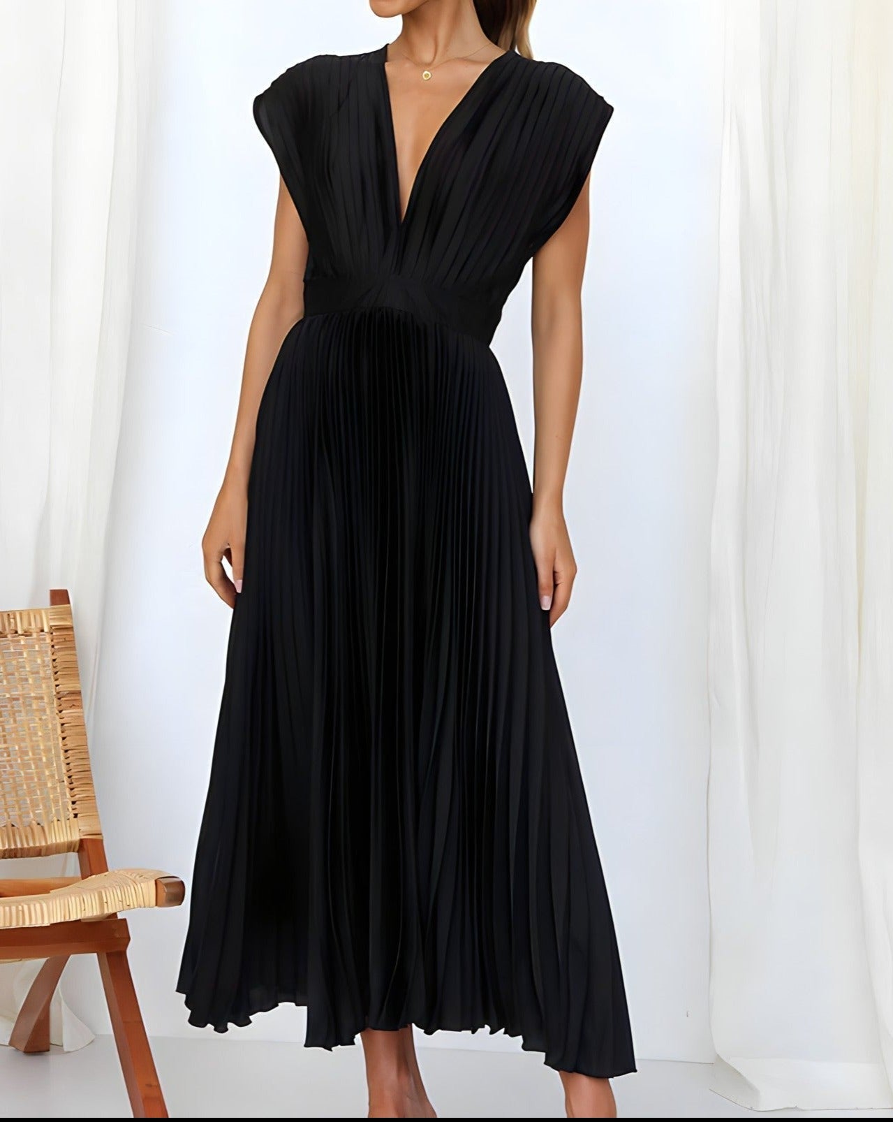 Sabrina - Sleeveless Pleated Midi Dress